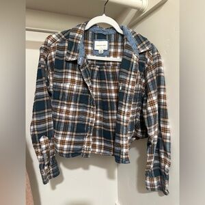 American Eagle cropped flannel